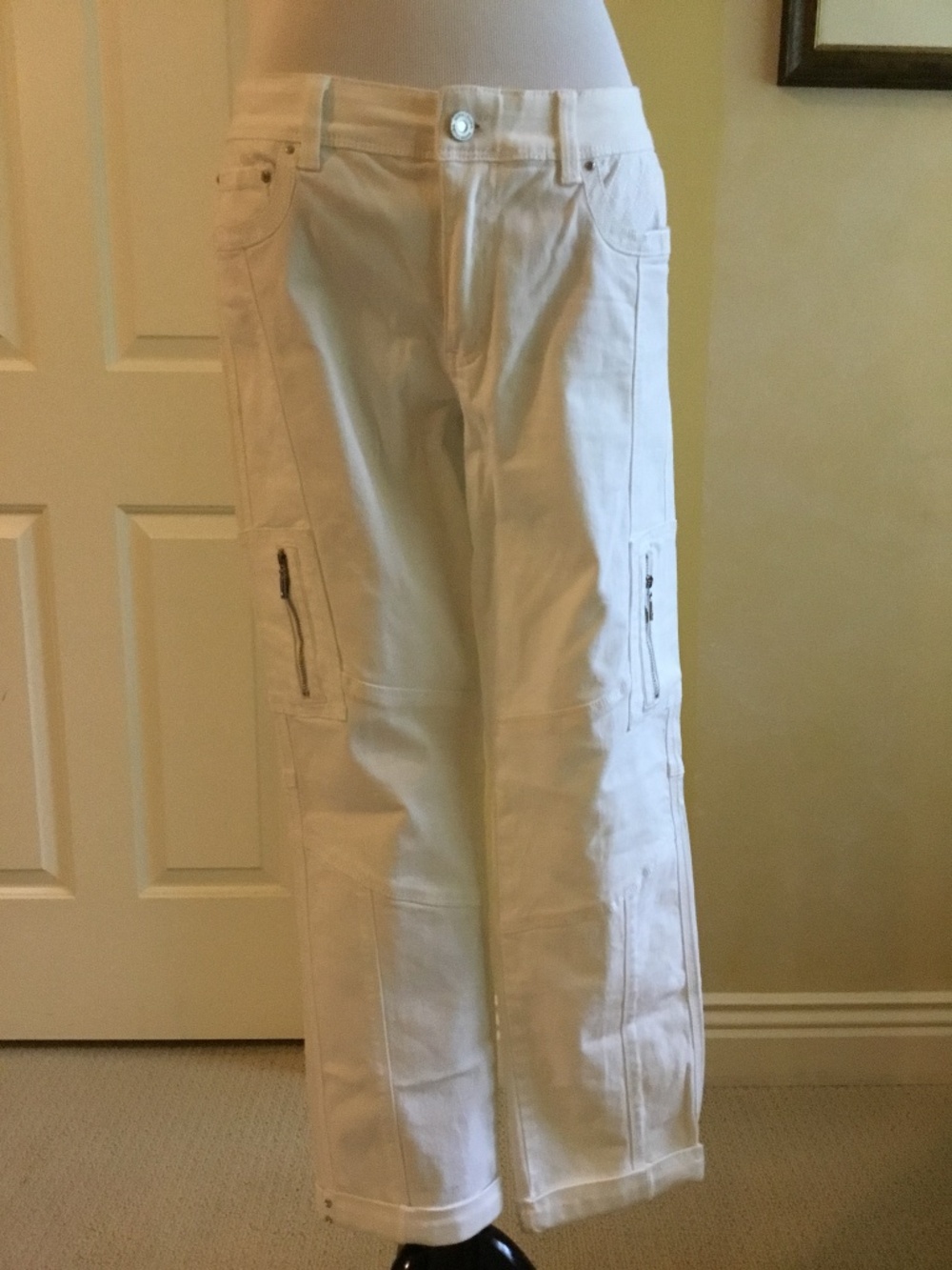 White House Black Market White Slim Ankle Cargo Pants